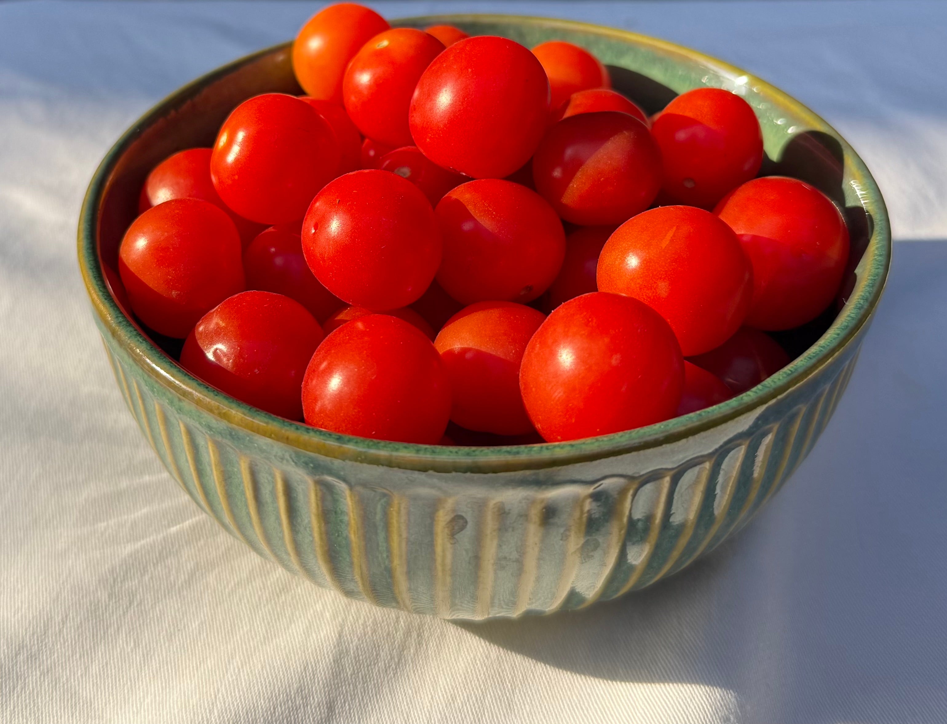 Red Cherry Tomatoes (250g)